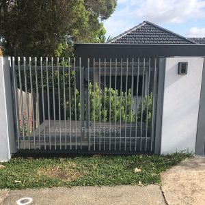 Aluminium Fencing Sydney 3D slats with double swinging gate