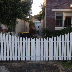 Aluminium Fencing Sydney curved picket with double swinging gate