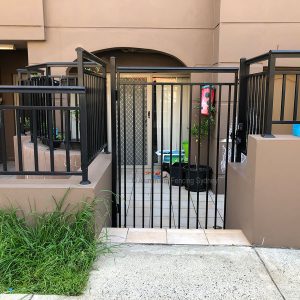 Aluminium Fencing Sydney oxley alternate style pedestrian gate