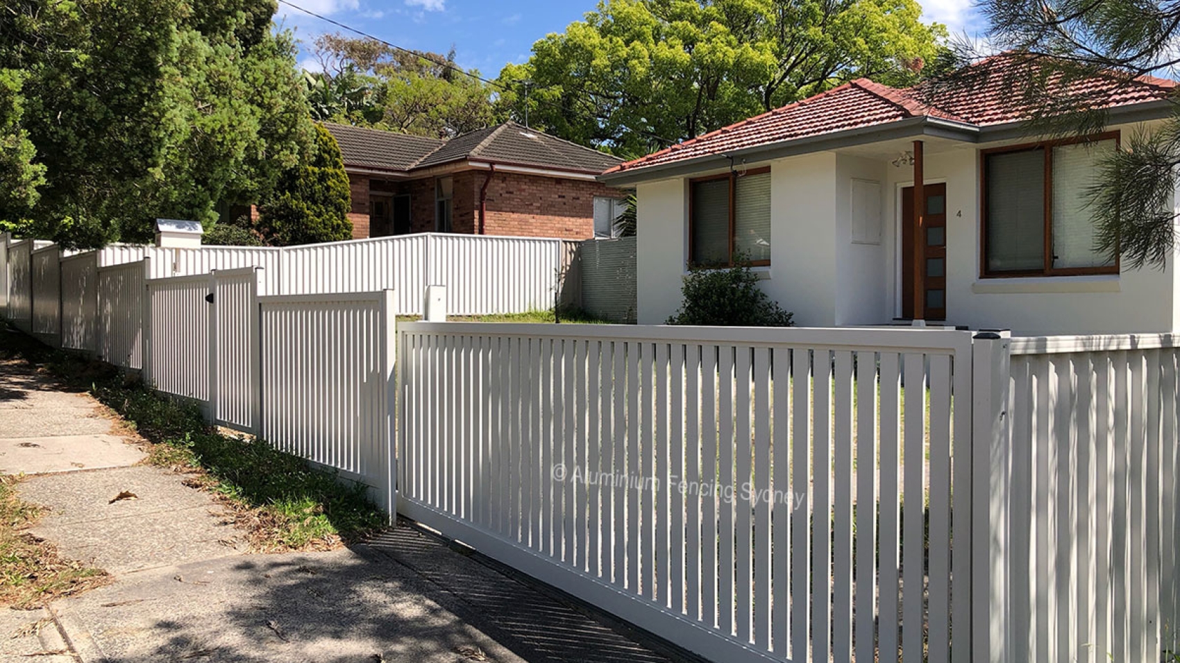 Aluminium Fencing Sydney vertical inside slat fencing