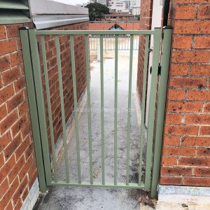 Aluminium Fencing Sydney flat top square tubular gate